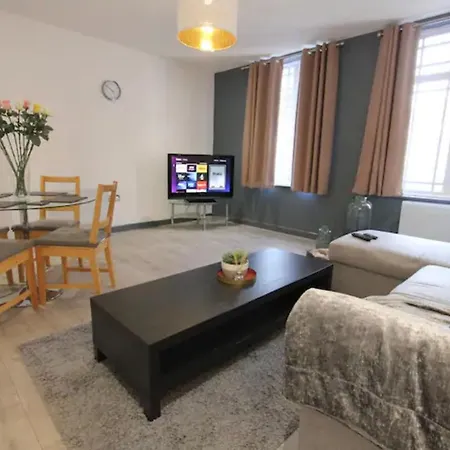 Open & Spacious 2bd In Central Appartamento *